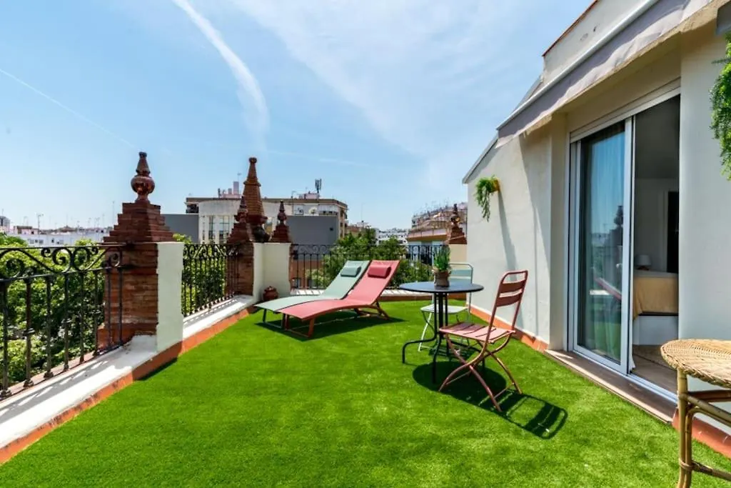 Sunny Study In Triana Apartment Seville